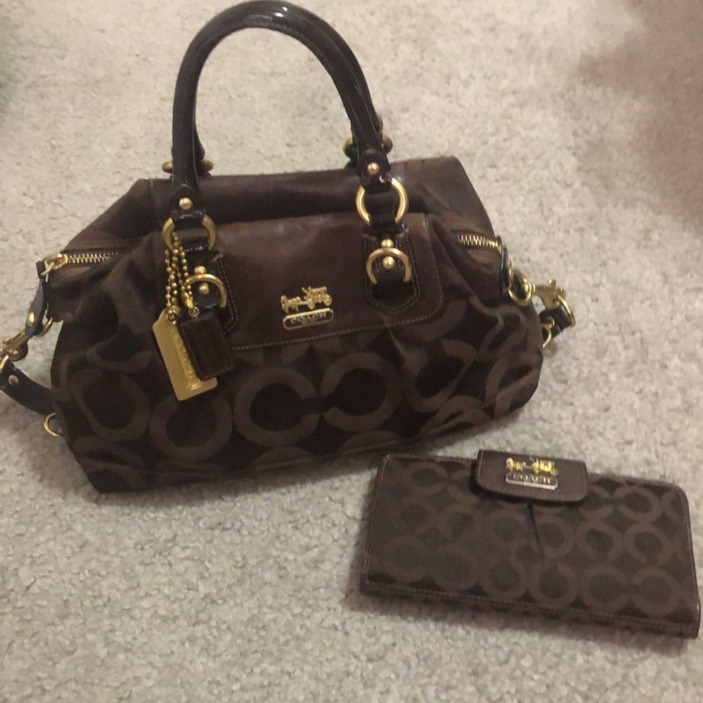Small Coach purse and wallet